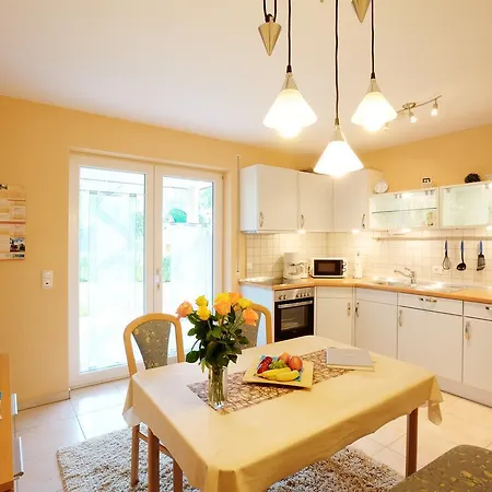 Ferienwohnung Matthias Plank Apartamento *